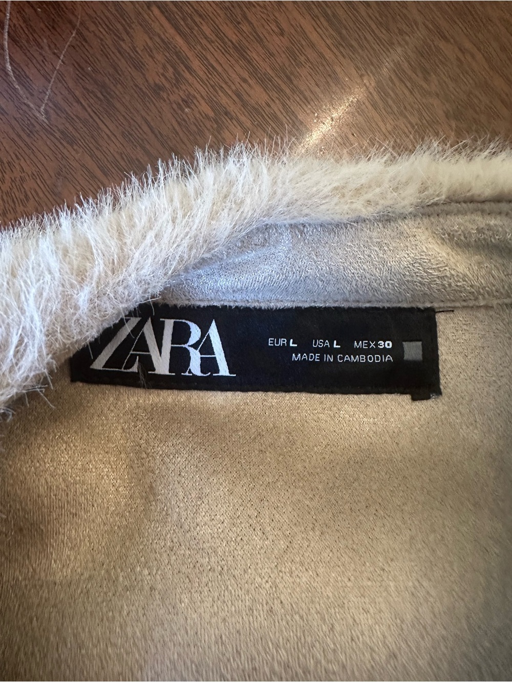ZARA Faux Fur Collarless Cropped Jacket - Picture 7 of 12